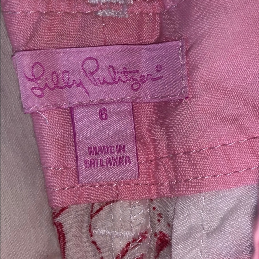 Shorts - Picture 3 of 4